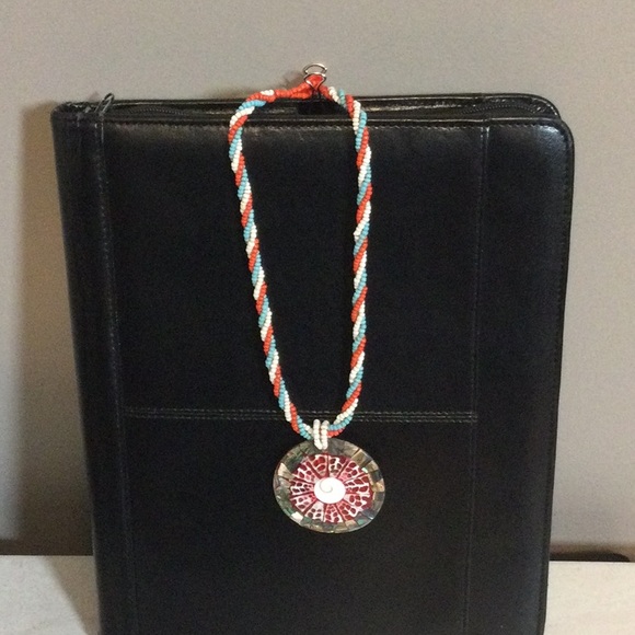 3 strand twisted bead necklace with 2” round abalone shell drop - Picture 2 of 7